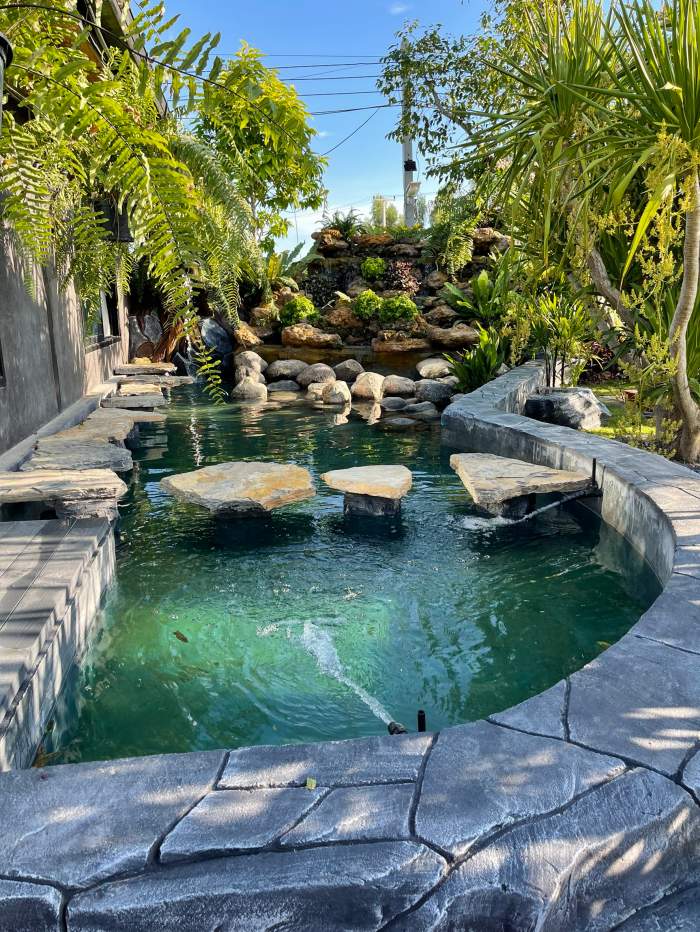 15 - https://รับทําน้ําตกจําลองและงานจัดสวนราคาถูก.com | รับออกแบบจัดสวนน้ำตก ทั่วไทย | สร้างบ่อปลา ขายหินจัดสวน ปูหญ้า รับสร้างบ่อปลา ทำน้ำตก จำหน่ายหินและงานปูนปั้นอื่นๆ