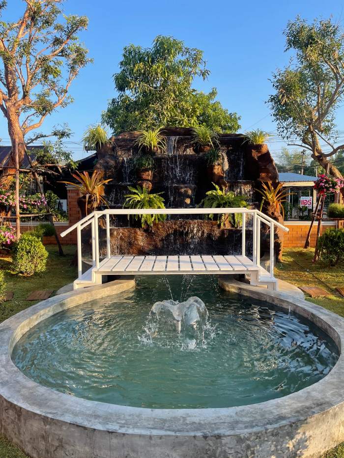 30 - รับออกแบบจัดสวนน้ำตก ทั่วไทย | สร้างบ่อปลา ขายหินจัดสวน ปูหญ้า รับสร้างบ่อปลา ทำน้ำตก จำหน่ายหินและงานปูนปั้นอื่นๆ