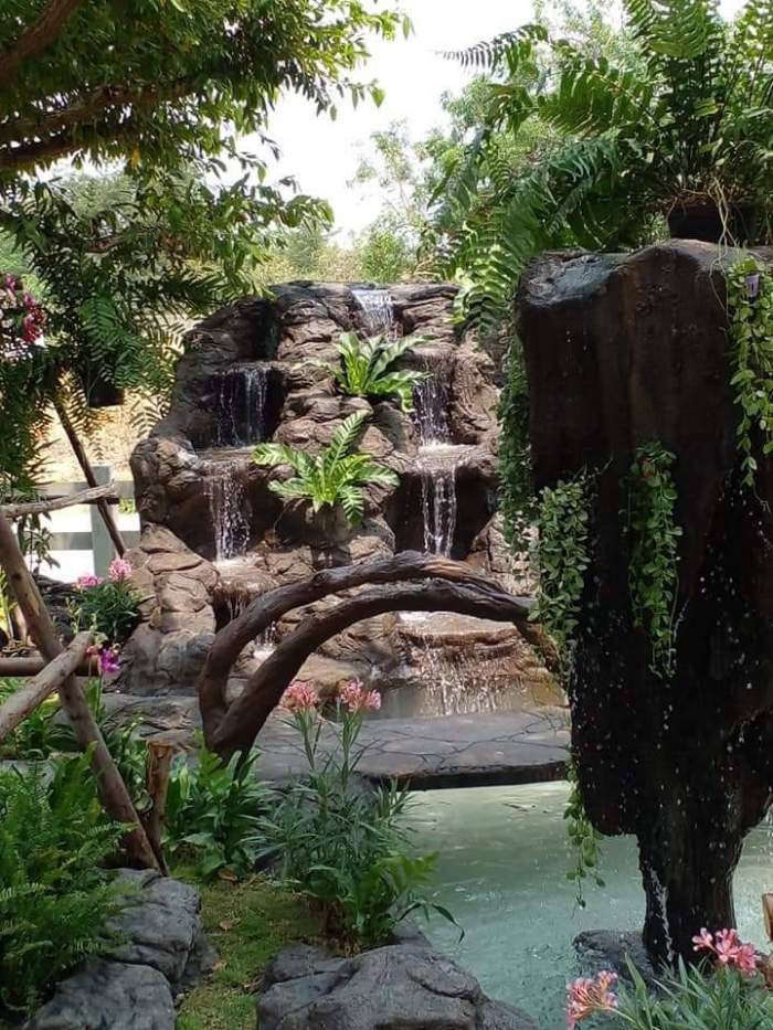 8 - รับออกแบบจัดสวนน้ำตก ทั่วไทย | สร้างบ่อปลา ขายหินจัดสวน ปูหญ้า รับสร้างบ่อปลา ทำน้ำตก จำหน่ายหินและงานปูนปั้นอื่นๆ